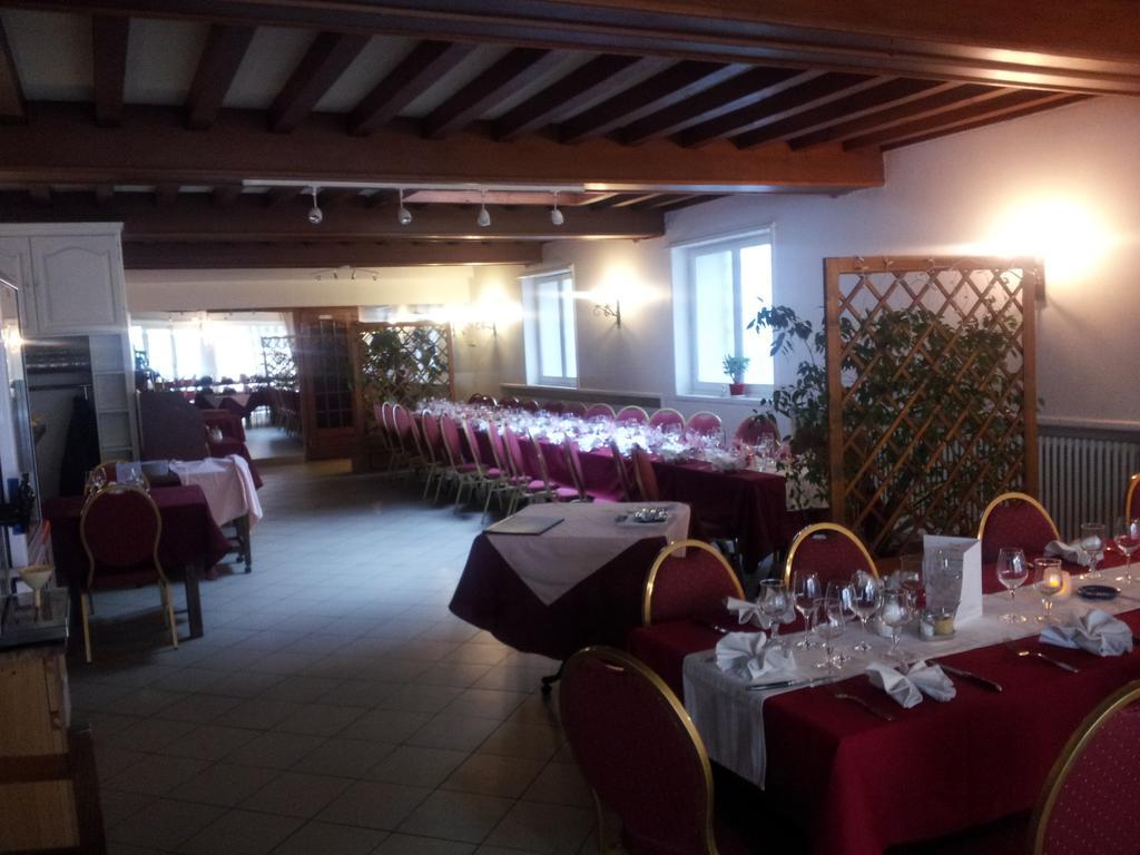 Le Clos Fleuri Bourg-de-Thizy Exterior foto